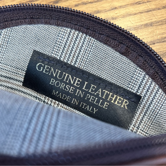 Made in Italy Leather Flower Handbag - Picture 11 of 13